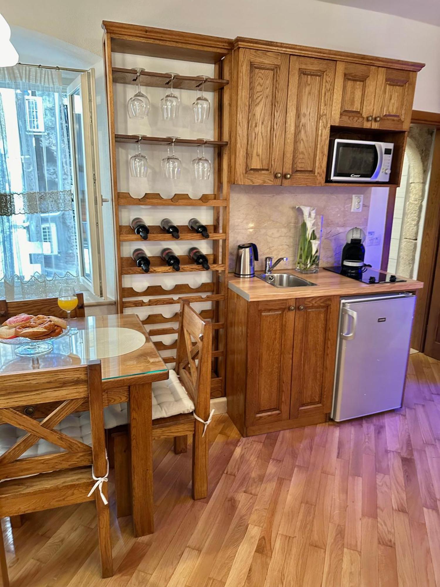 Diocletian Wine Studio Apartment II Split Exterior photo